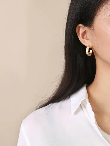 Wholesale Stainless Steel New Design C-Shaped Earrings