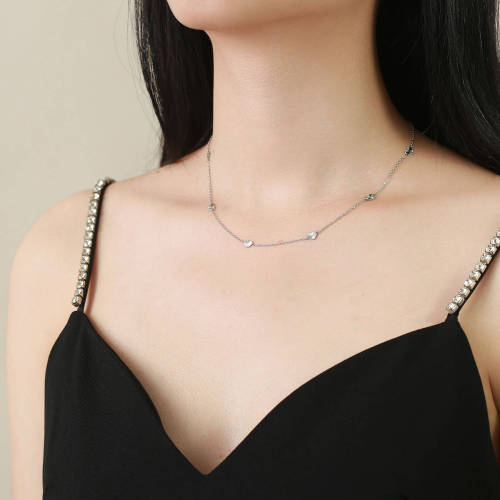 Wholesale Stainless Steel Pleated Hearts Necklace