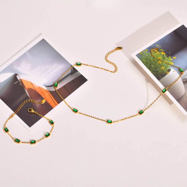 Wholesale Stainless Steel Vintage Emerald CZ Necklace and Bracelet Set