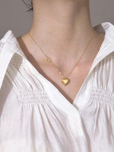 Wholesale Stainless Steel Women Sideway Heart Necklace