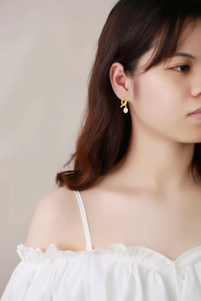 Wholesale Copper & Pearl Infinite Love Stud Earrings