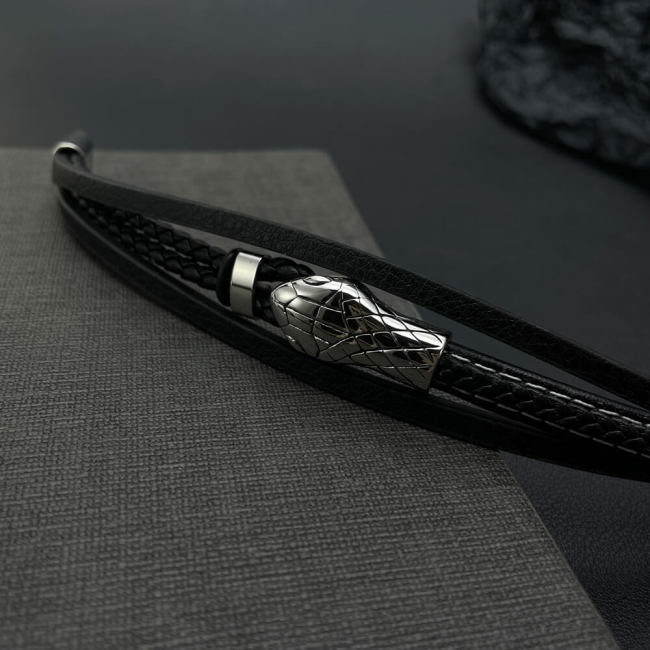 Wholesale Stainless Steel Snake Head Design Leather Bracelets