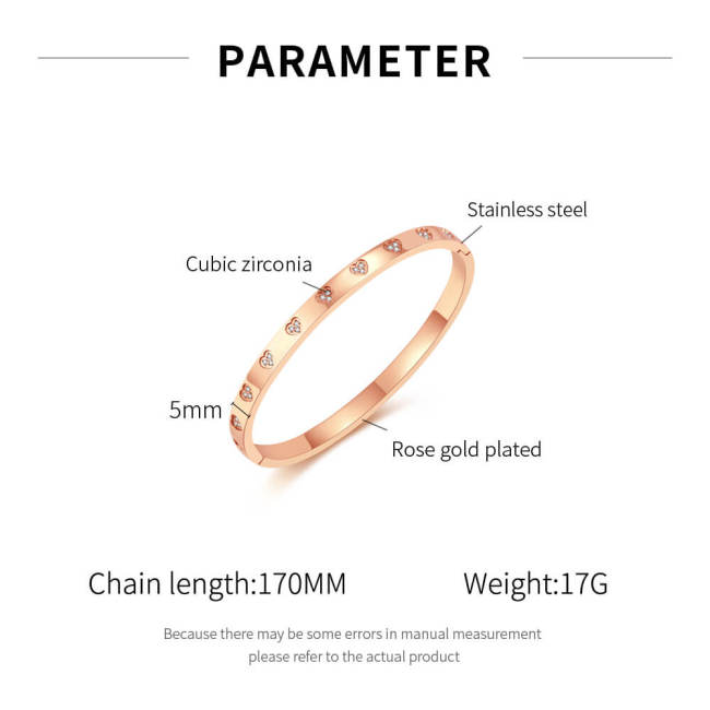 Wholesale Stainless Steel Heart Embossed Bangle with CZ