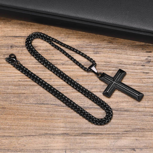 Wholesale Stainless Steel Rope Design Cross Pendant