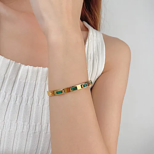 Wholesale Stainless Steel Rectangular Green CZ Bangle