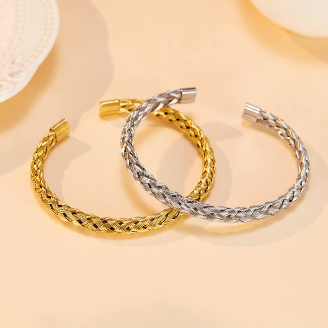 Wholesale Stainless Steel Braided Twist Open Bangle
