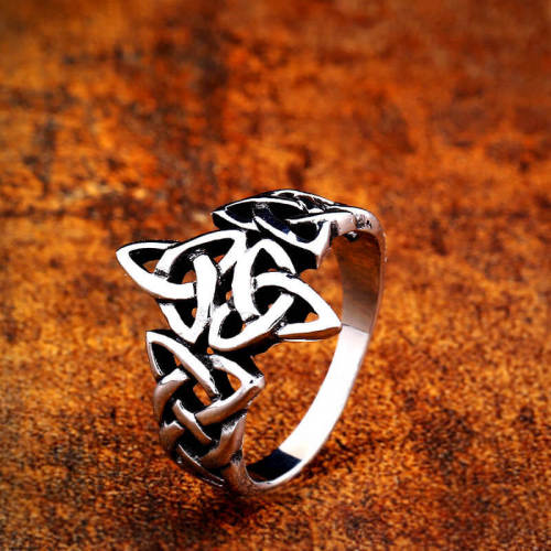 Wholesale Stainless Steel Triquetra and Celtic Knot Ring