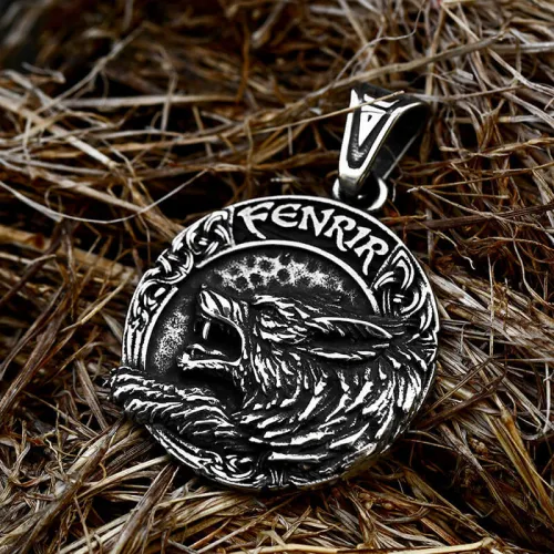 Wholesale Stainless Steel Wolf Head Pendant