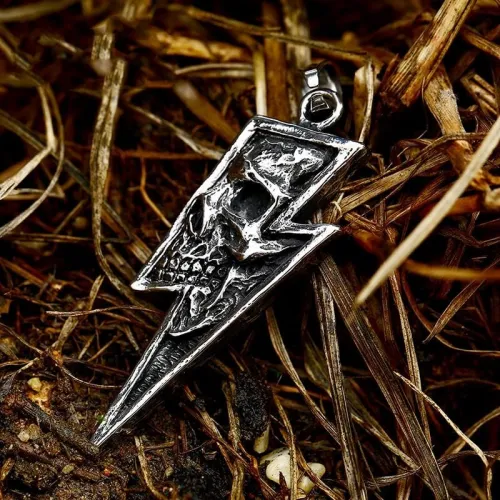 Wholesale Stainless Steel Lightning Skull Pendant