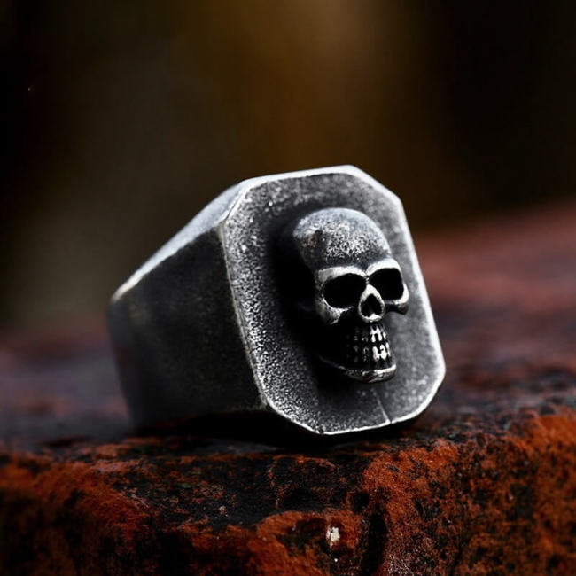 Wholesale Stainless Steel Aged Skull Ring