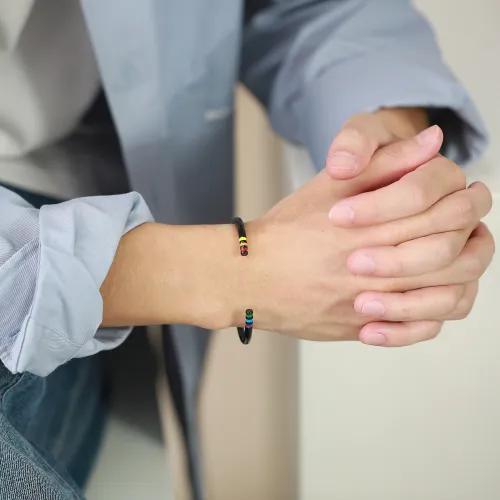 Wholesale Stainless Steel Unique Open Design Rainbow Bangle