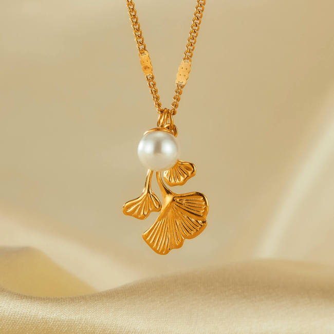 Wholesale Stainless Steel Ginkgo Leaf Necklace