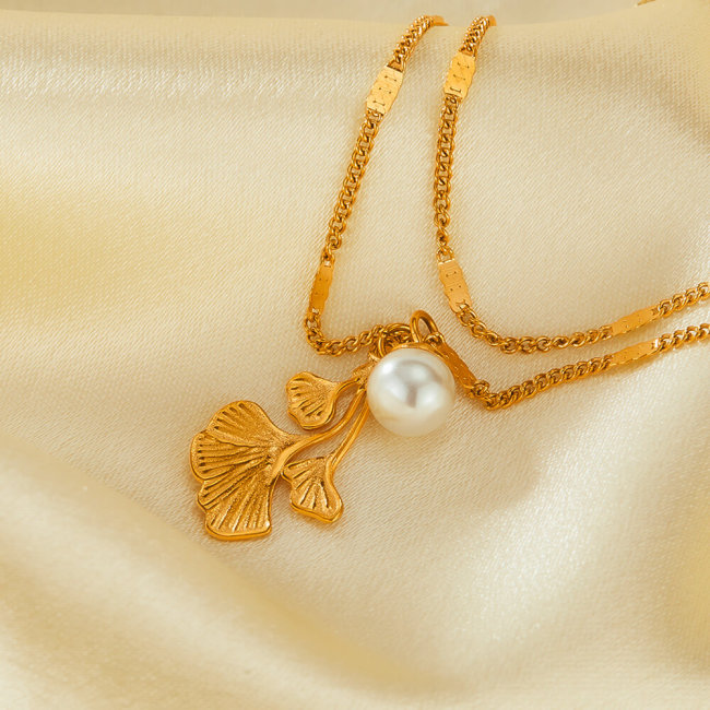 Wholesale Stainless Steel Ginkgo Leaf Necklace