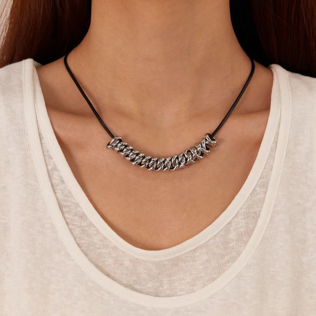 Wholesale Stainless Steel Women Fashion Leather Cord Necklace