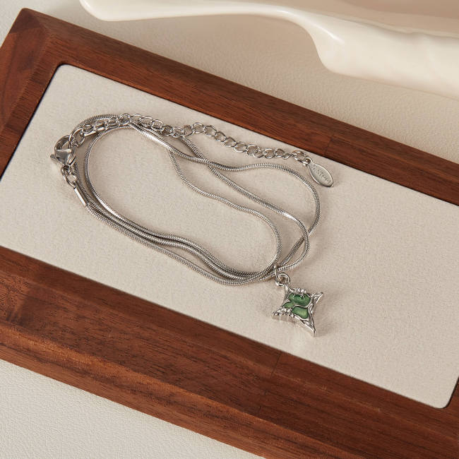 Wholesale Women Stainless Steel Quadrangle Necklace