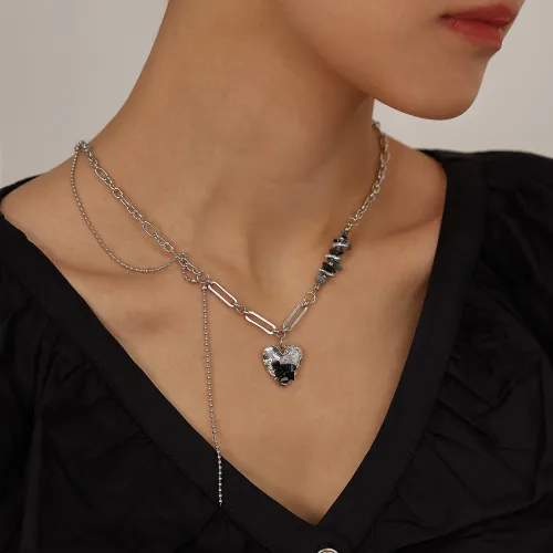 Wholesale Copper Heart Black Gallstone Necklace