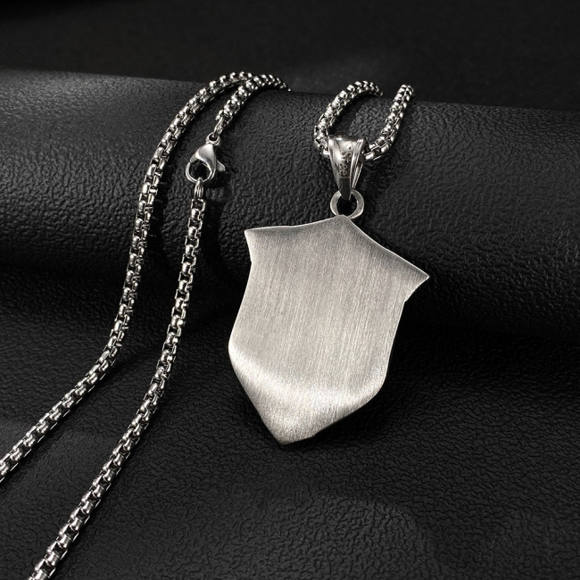 Wholesale Stainless Steel Lion Head Shield Pendant