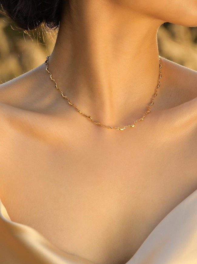 Wholesale Stainless Steel Dolphin Necklace