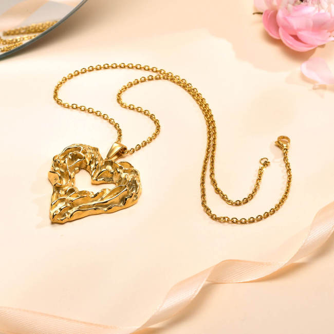 Wholesale Stainless Steel Love Heart Pendant