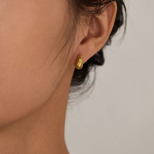 Wholesale Stainless Steel Gold Teardrop Stud Earrings