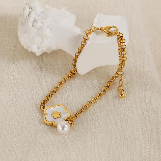 Wholesale Stainless Steel Mother of Pearl Flower Bracelet