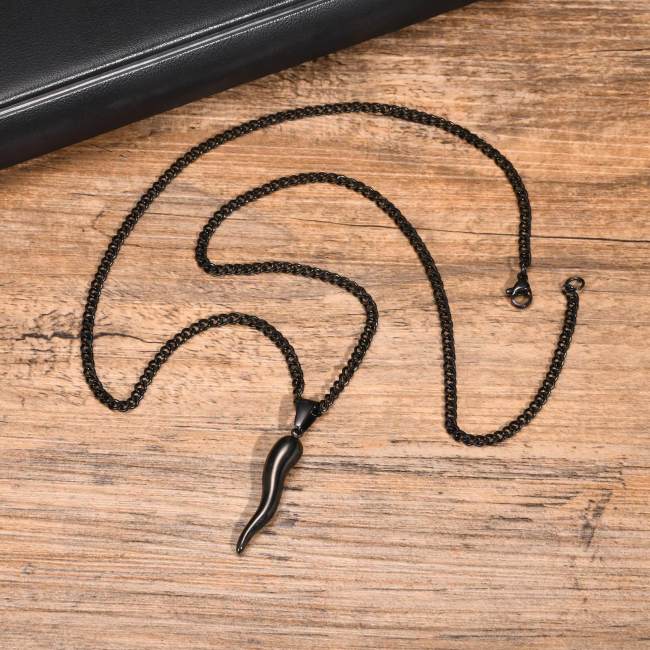 Wholesale Stainless Steel Italian Horn Necklace