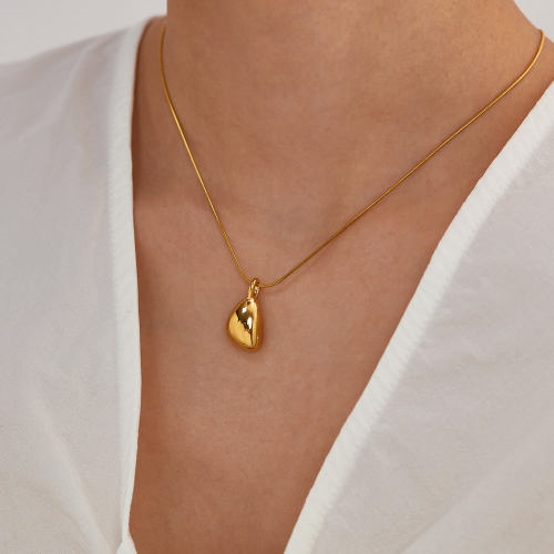 Wholesale Stainless Steel Pendant Necklaces for Women