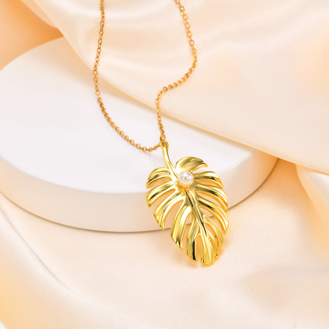 Wholesale Stainless Steel Monstera Leaf Pendant
