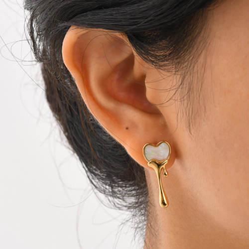 Wholesale Stainless Steel Fashion Heart Earrings