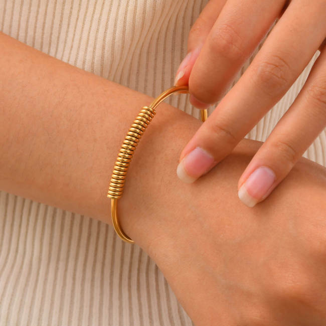 Wholesale Stainless Steel Spring Open Bangle