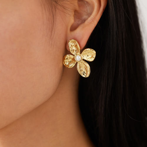 Wholesale Stainless Steel Petal Pearl Earrings