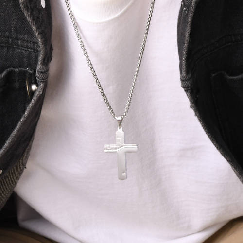 Wholesale Stainless Steel Fashion Cross Pendant