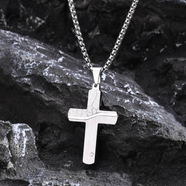 Wholesale Stainless Steel Fashion Cross Pendant