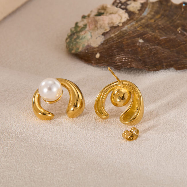 Wholesale Stainless Steel Niche Design Earrings