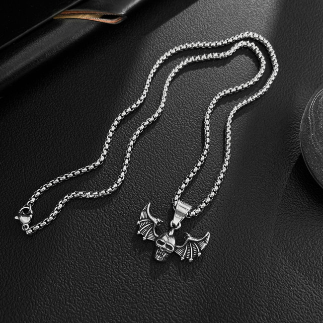 Wholesale Stainless Steel Bat Skull Necklace