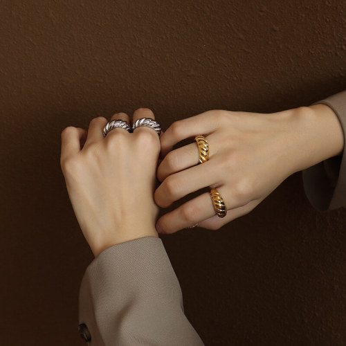 Wholesale Stainless Steel Croissant Dome Ring