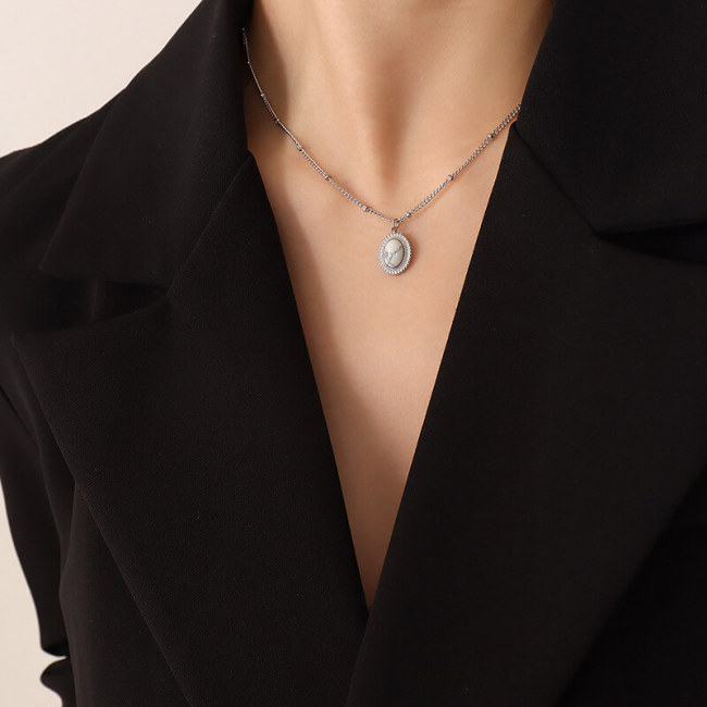 Wholesale Stainless Steel Vintage Stone Necklace
