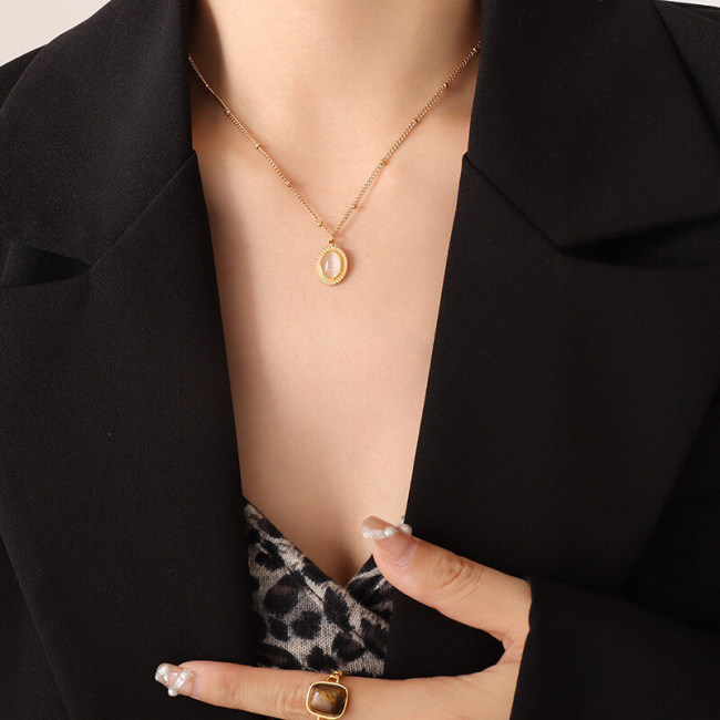Wholesale Stainless Steel Vintage Stone Necklace