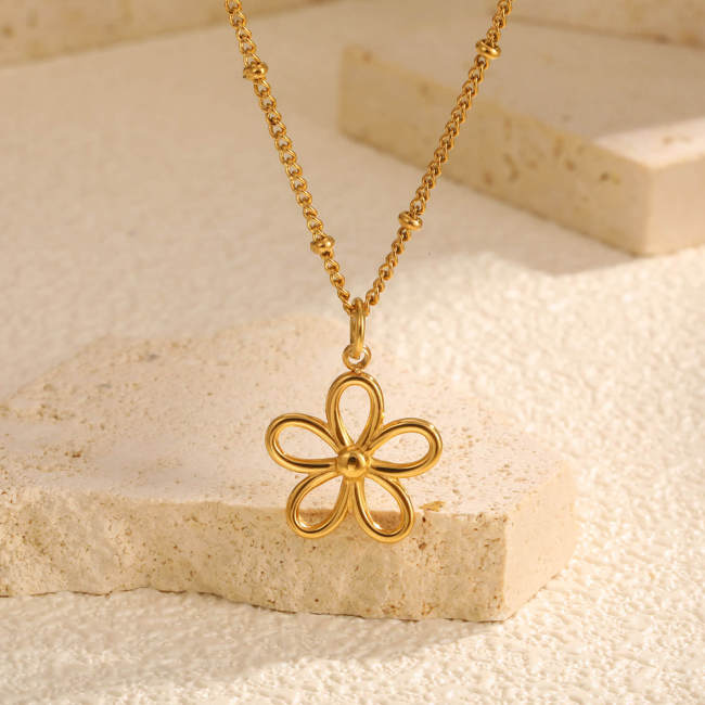 Wholesale Stainless Steel Flower Gold Necklace