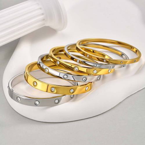 Wholesale Stainless Steel Rhinestone Bangle