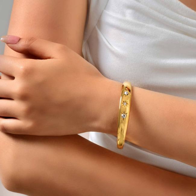 Wholesale Stainless Steel Zirconia Openable Bangle