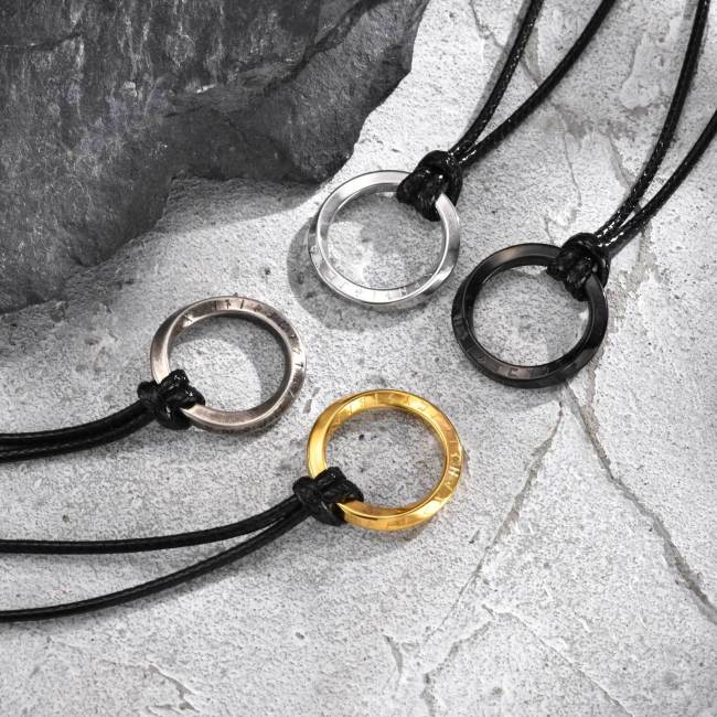 Wholesale Stainless Steel Mobius Necklace