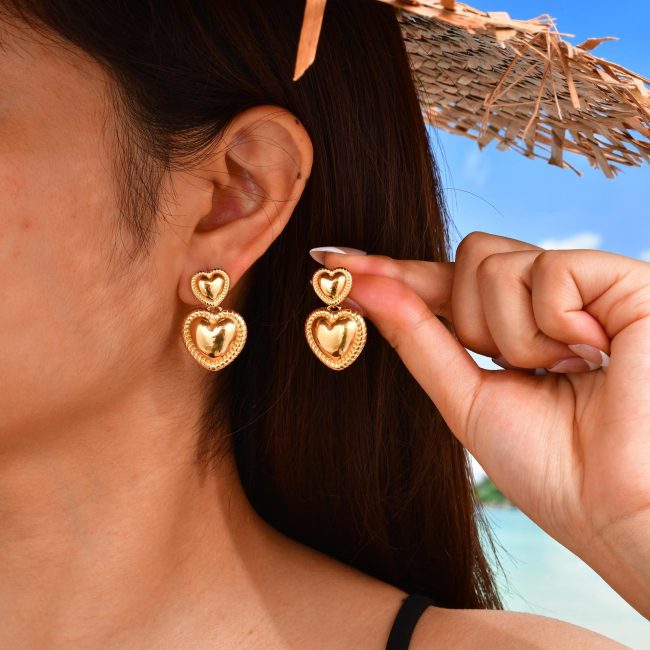 Wholesale Stainless Steel Golden Heart Earrings