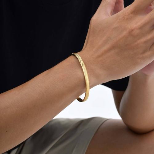 Wholesale Stainless Steel Mens Open Bangle