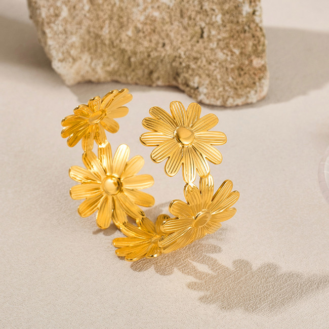 Wholesale Stainless Steel Flower Open Bangle