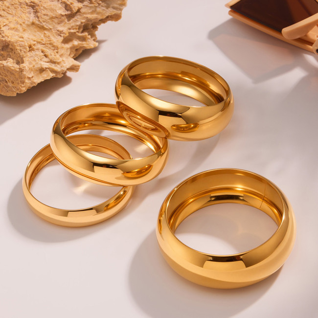 Wholesale Stainless Steel Fine Polished Wider Bangle