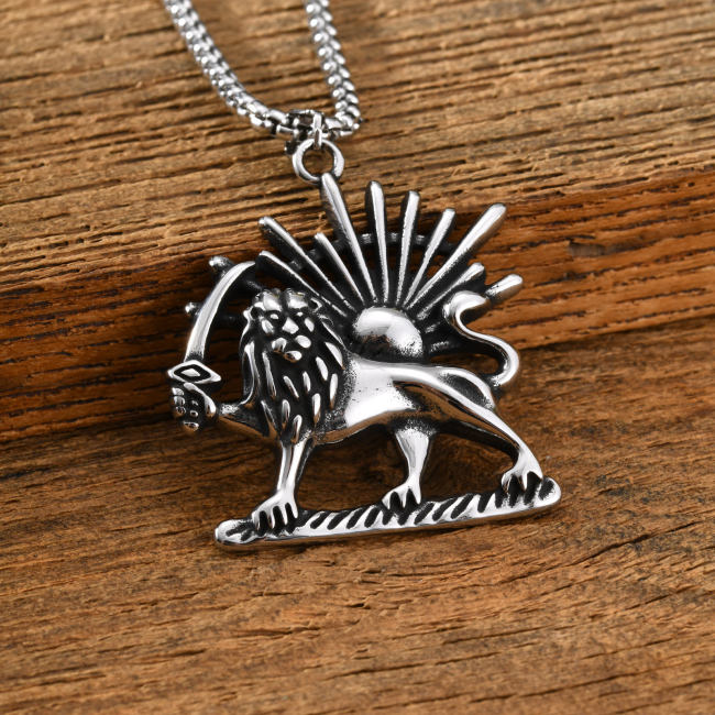Men’s Stainless Steel Lion Pendant Necklace