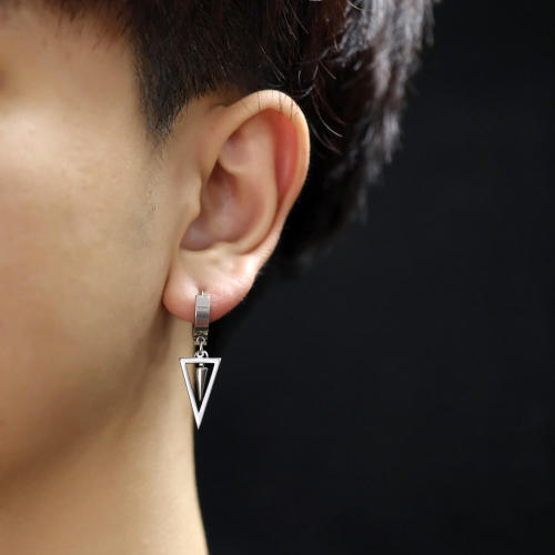 Wholesale Stainless Steel Hip Hop Triangular Pointed Cone Earrings