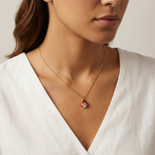 Wholesale Gold Plated Enamel Ladybug Pendant