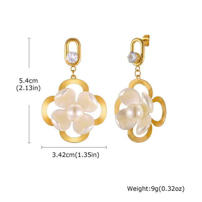 Wholesale Gold Plated Pearl & Flower Statement Dangle Earrings